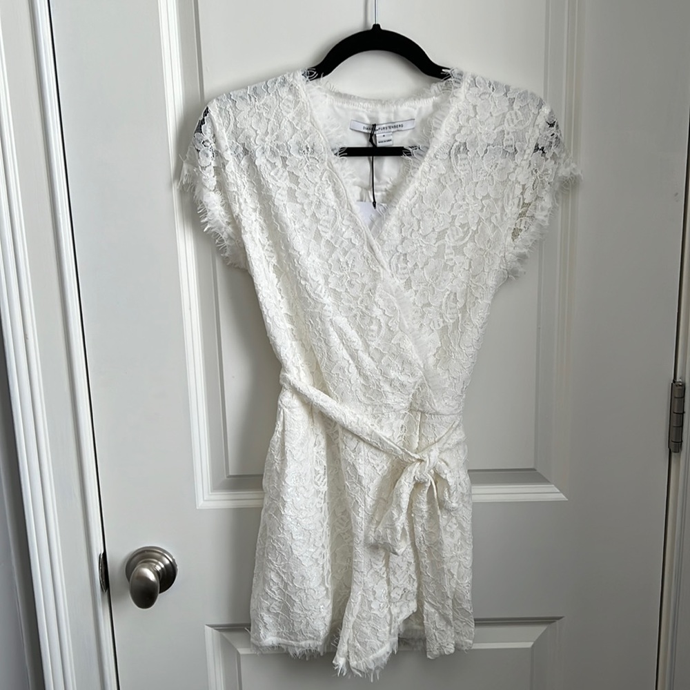 NWT Diane Von Furstenberg White Lace Romper (US4)